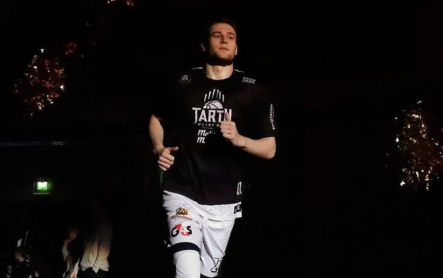 Українці за кордоном: дабл-дабл Мироненка, Войналович, Міхєєв, Анісімов, Луценко, Місяць, Балабан 2 Українці за кордоном: дабл-дабл Мироненка, Войналович, Міхєєв, Анісімов, Луценко, Місяць, Балабан 1