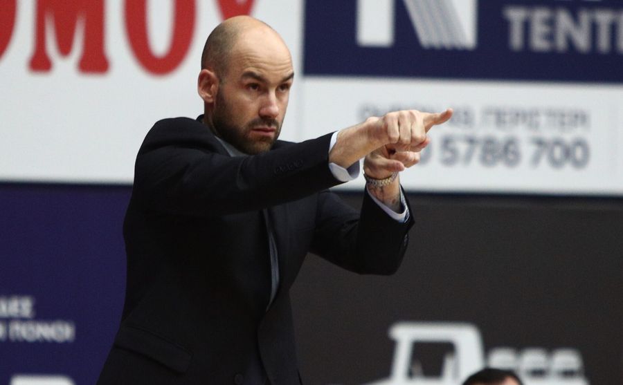 Офіційно: Васіліс Спануліс - головний тренер збірної Греції 2 Офіційно: Васіліс Спануліс - головний тренер збірної Греції 1