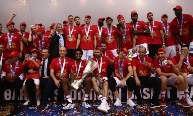 "Олімпіакос" став чемпіоном Греції після 6-річної перерви 1 - basket.com.ua
