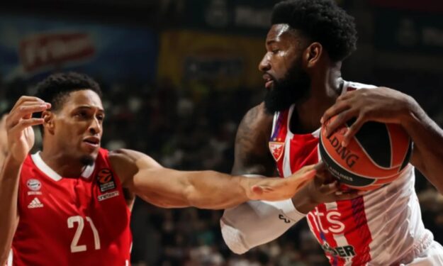 Матч "Фенербахче" - "Црвена Звезда" перенесено через вікно ФІБА 2 - basket.com.ua Матч "Фенербахче" - "Црвена Звезда" перенесено через вікно ФІБА 1 - basket.com.ua