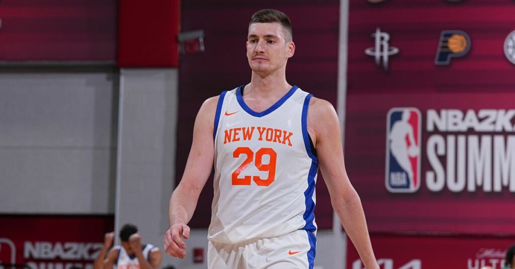 Дмитро Скапінцев набрав 9 очок за “Нікс” в матчі Літньої ліги НБА 1 - basket.com.ua