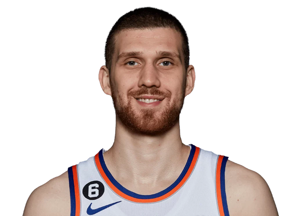 Святослав Михайлюк дебютував в офіційних матчах за “Нікс” 1 - basket.com.ua