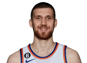 Святослав Михайлюк дебютував в офіційних матчах за “Нікс” 25 - basket.com.ua