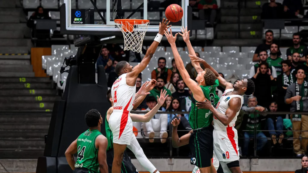 “Прометей” не втримав перемогу в матчі з “Ховетудом”: огляд матчу 1