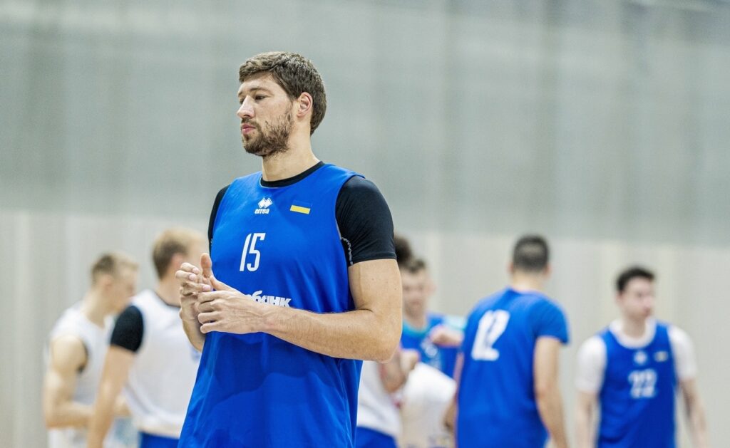 В’ячеслав Кравцов: “У мене були тривожні думки перед матчем із Польщею” 2 - basket.com.ua В’ячеслав Кравцов: “У мене були тривожні думки перед матчем із Польщею” 1 - basket.com.ua