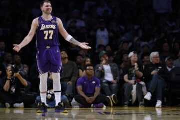 "Лейкерс" втратили Луку Дончича через травму і провалили дербі Лос-Анджелеса 49 - basket.com.ua