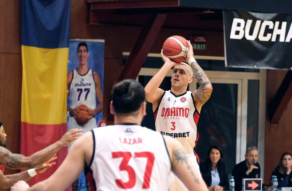 Українці за кордоном: Сидоров, Дзюба, Бобров 2 - basket.com.ua Українці за кордоном: Сидоров, Дзюба, Бобров 1 - basket.com.ua