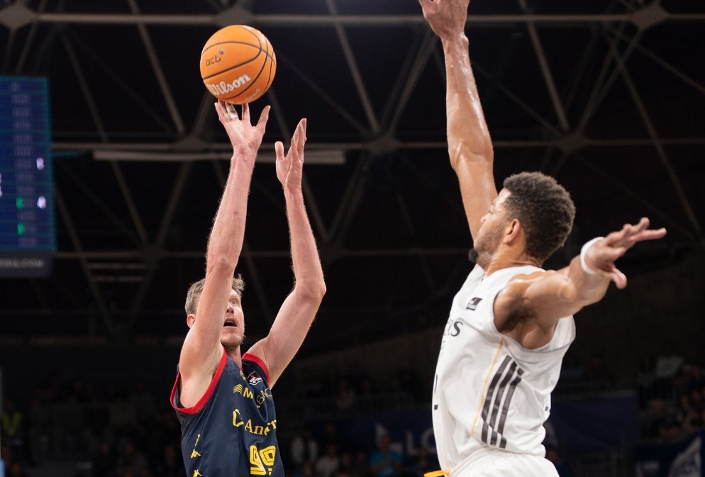 Чемпіонат Іспанії, 15-й тур: Пустовий набрав 12 очок проти "Реала" 2 - basket.com.ua Чемпіонат Іспанії, 15-й тур: Пустовий набрав 12 очок проти "Реала" 1 - basket.com.ua