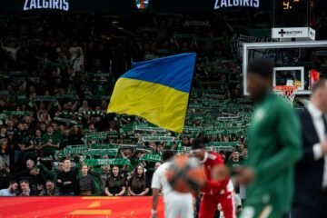"Жальгіріс" перед матчем Євроліги вчергове проявив солідарність з Україною 25 - basket.com.ua