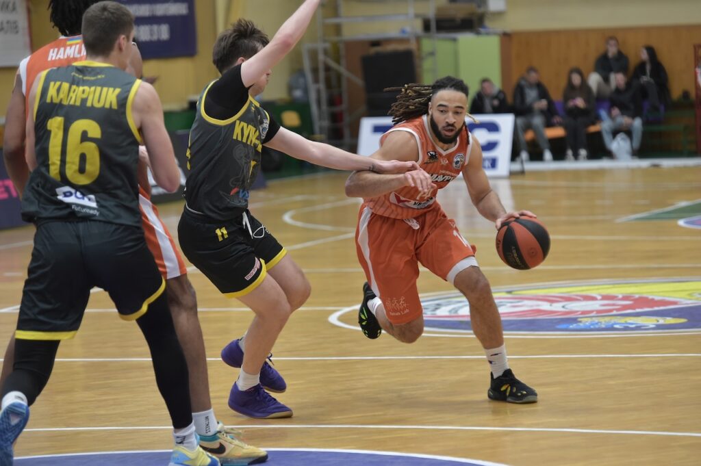 Суперліга. “Черкаські Мавпи” — “Київ-Баскет” 67:93 1 - basket.com.ua