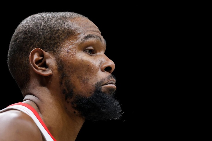 Кевін Дюрант перевершив легендарного Вілта Чемберлена за результативністю в історії НБА 2 - basket.com.ua Кевін Дюрант перевершив легендарного Вілта Чемберлена за результативністю в історії НБА 1 - basket.com.ua