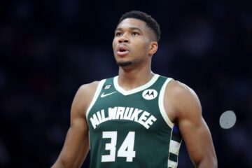 "Голден Стейт", "Лейкерс" і ще три клуби ведуть боротьбу за обмін однієї з головних суперзірок НБА 51 - basket.com.ua