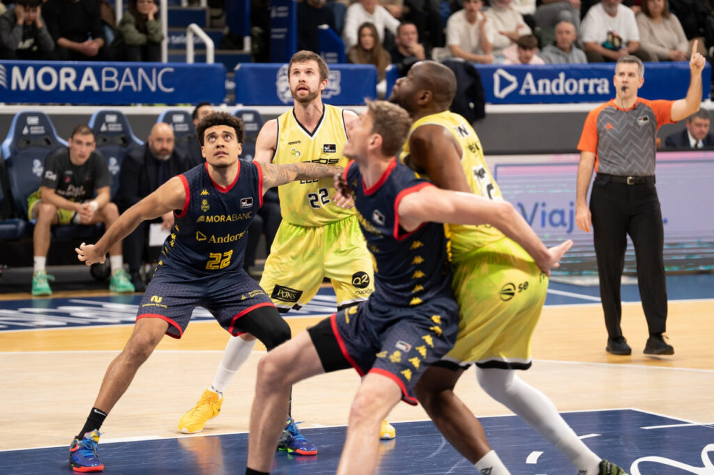 Чемпіонат Іспанії, 13-й тур: 10 очок Пустового, “Барселона” тріумфувала 2 - basket.com.ua Чемпіонат Іспанії, 13-й тур: 10 очок Пустового, “Барселона” тріумфувала 1 - basket.com.ua