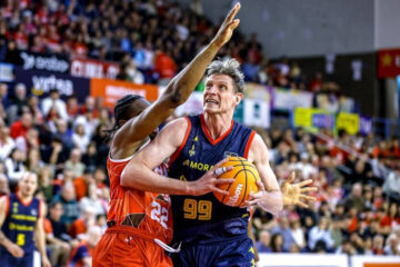 Чемпіонат Іспанії, 20-й тур: Пустовий набрав 9 очок, Лень допоміг "Реалу" обіграти "Унікаху" 39 - basket.com.ua