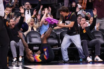 В матчі НБА було реалізовано історичний переможний кидок під сирену другого овертайму 39 - basket.com.ua