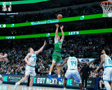 Флегг та Вашингтон завдяки якісному виступу проти "Клівленда" зрівнялися з іменитими баскетболістами 43 - basket.com.ua