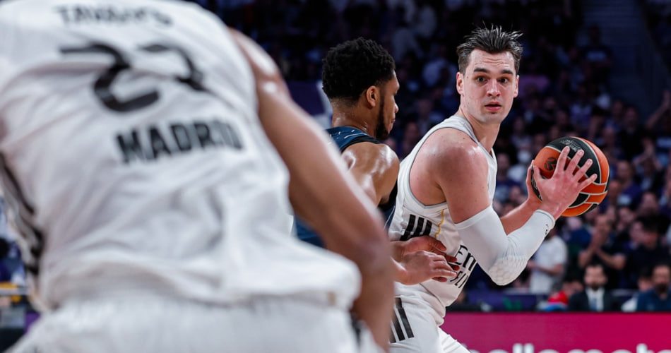 Євроліга, 34-й тур: результати матчів 26 березня 2 - basket.com.ua Євроліга, 34-й тур: результати матчів 26 березня 1 - basket.com.ua