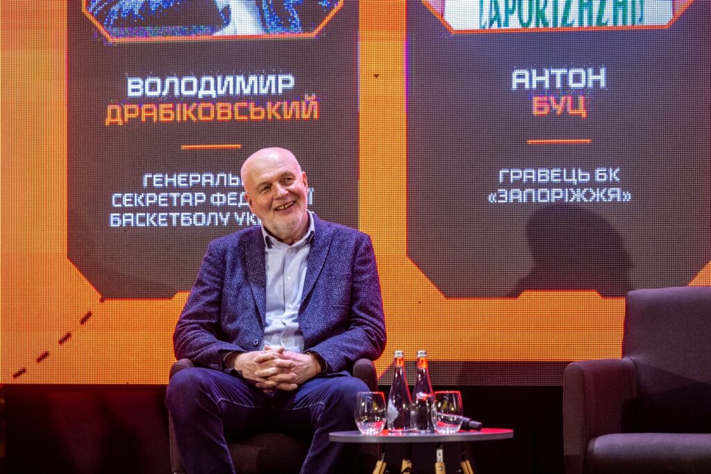Володимир Драбіковський: "В плейоф Суперліги нас чекають дуже цікаві ігри, інтрига буде до самого кінця" 2 - basket.com.ua Володимир Драбіковський: "В плейоф Суперліги нас чекають дуже цікаві ігри, інтрига буде до самого кінця" 1 - basket.com.ua
