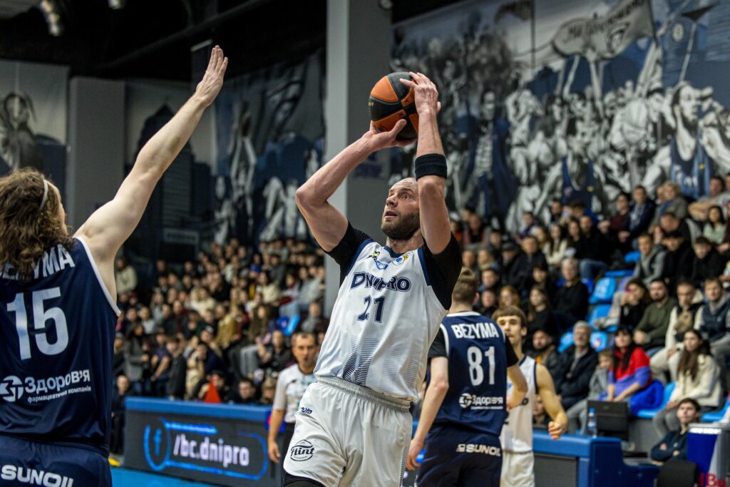 Станіслав Тимофеєнко — MVP регулярного чемпіонату Суперліги GGBET 2 - basket.com.ua Станіслав Тимофеєнко — MVP регулярного чемпіонату Суперліги GGBET 1 - basket.com.ua