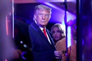 "Зіпсував усе свято, катастрофа". Візит Трампа на фінал НБА викликав гучний свист і різку реакцію 55 - basket.com.ua