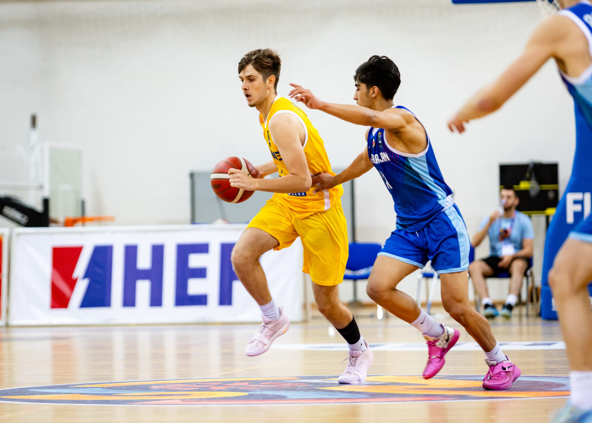 Чемпіонат Європи U-18. Ісландія — Україна 80:67 65 - basket.com.ua