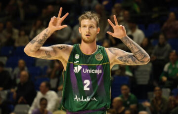 "Барселона" наблизилася до підписання зірки збірної Польщі 37 - basket.com.ua