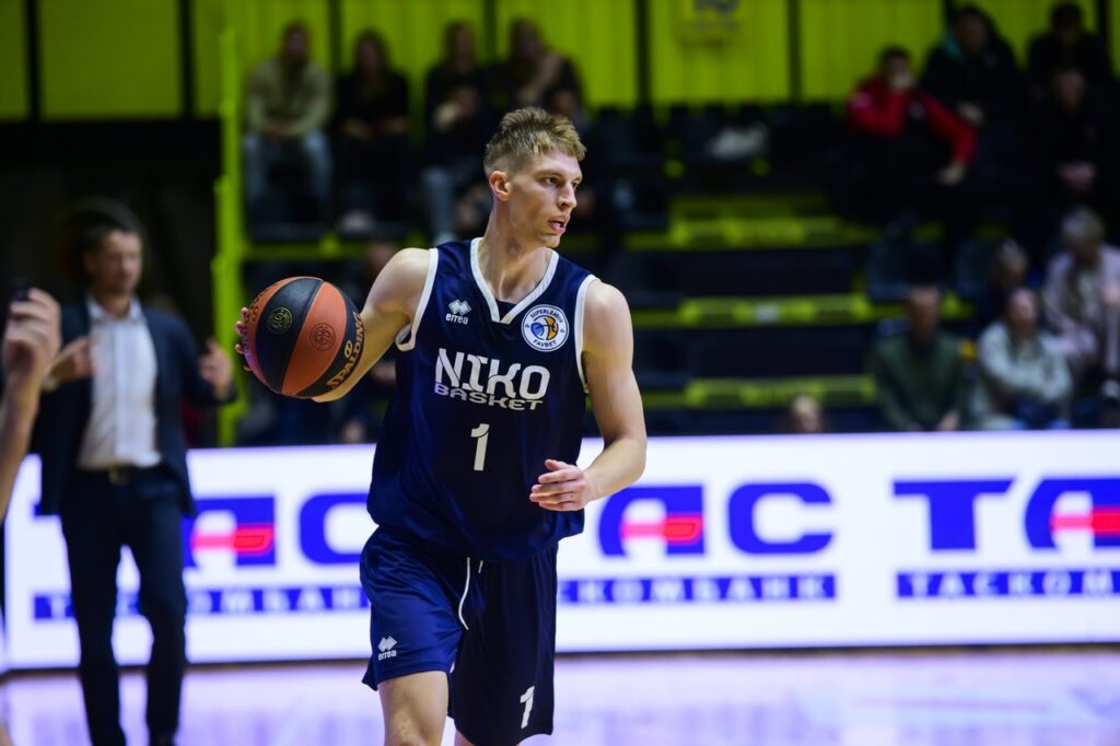 Гравець "Ніко-Баскета" продовжить кар'єру в Литві 2 - basket.com.ua Гравець "Ніко-Баскета" продовжить кар'єру в Литві 1 - basket.com.ua