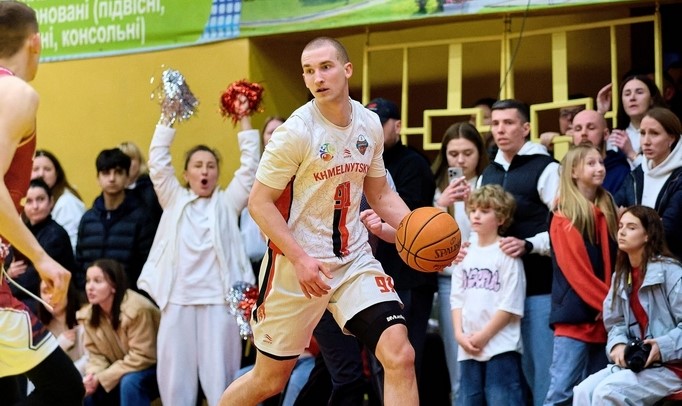 "Хмельницький" оголосив про чергове підписання на Суперлігу 1 - basket.com.ua