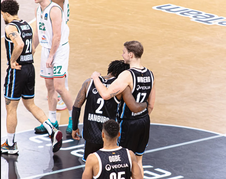 Німецький клуб вирішив відмовитися від участі в Єврокубку 2 - basket.com.ua Німецький клуб вирішив відмовитися від участі в Єврокубку 1 - basket.com.ua