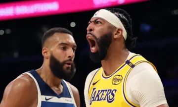 Вражаючий блок-шот Девіса Гоберу — в топ-10 моментів дня в НБА 47