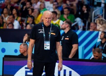 Куртінайтіс і Валанчюнас прокоментували поразку від Греції в 1/4 фіналу Євробаскета-2025 23