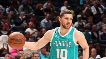 Святослав Михайлюк проти “Чикаго”: відеоогляд дій українця 25 - basket.com.ua