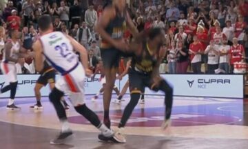 Євроліга визнала суддівську помилку наприкінці матчу "Монако" – "Анадолу Ефес" 39 - basket.com.ua