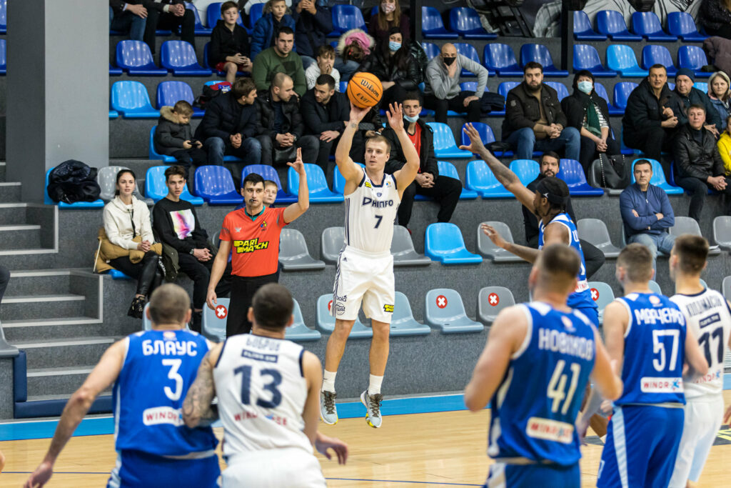 Екс-захисник “Дніпра” та збірної України гратиме за латвійський клуб 2 - basket.com.ua Екс-захисник “Дніпра” та збірної України гратиме за латвійський клуб 1 - basket.com.ua