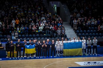 Збірна Чехії та Ронен Гінзбург підтримали Україну: фото 13 - basket.com.ua