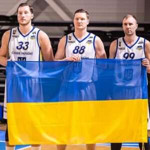 Литовські баскетболісти підтримали Україну на матчах чемпіонату 13 - basket.com.ua