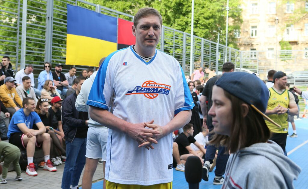 Сергій Ліщук: "Зараз соромно розмовляти російською мовою" 2 - basket.com.ua Сергій Ліщук: "Зараз соромно розмовляти російською мовою" 1 - basket.com.ua
