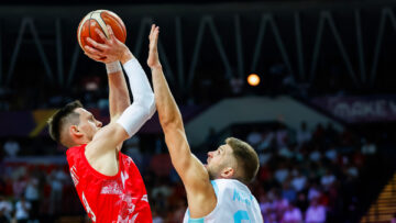 Мілічич і Понітка прокоментували сенсаційну перемогу над Словенією Луки Дончича 31