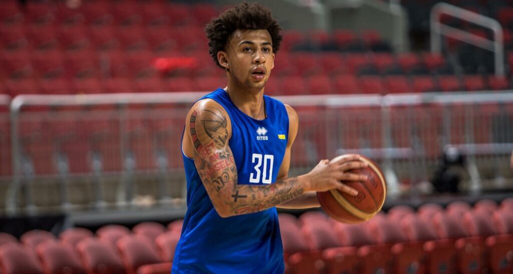Збірна України відправилась на контрольні матчі в Туреччину 2 - basket.com.ua Збірна України відправилась на контрольні матчі в Туреччину 1 - basket.com.ua
