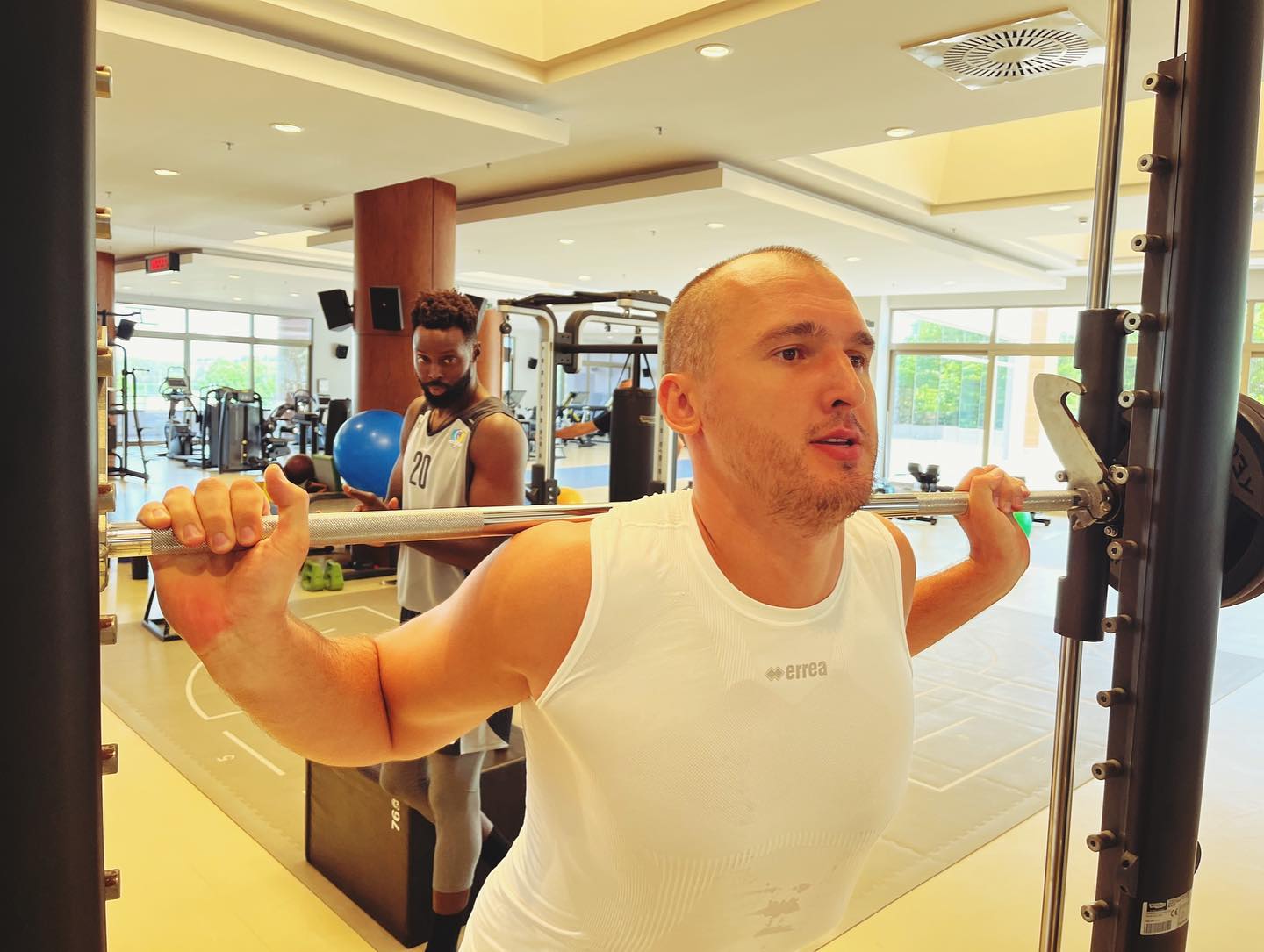 Шундель, Кондраков та Тихонов тренуються з “Будівельником” 3 - basket.com.ua