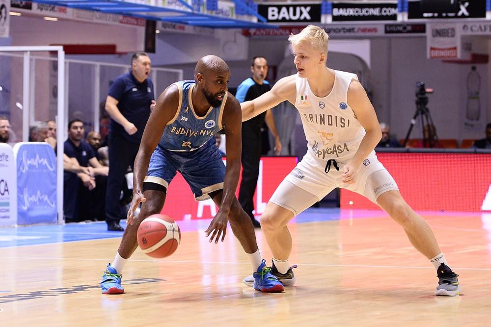 Джонні Берганемескел: "Ми повинні продовжувати рости, як команда" 2 - basket.com.ua Джонні Берганемескел: "Ми повинні продовжувати рости, як команда" 1 - basket.com.ua