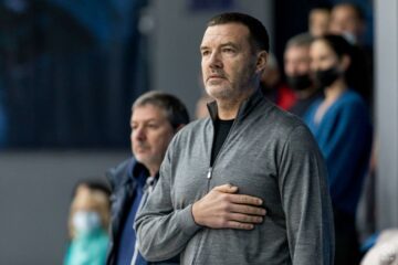 Валерій Кондратьєв – гравцям збірної: "Давайте кожен займатиметься своєю справою, не будьте незручним інструментом у чиїхось руках" 37