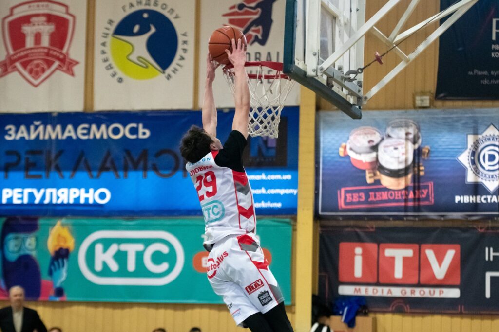 Вища ліга. Результати матчів 19 березня 2 - basket.com.ua Вища ліга. Результати матчів 19 березня 1 - basket.com.ua
