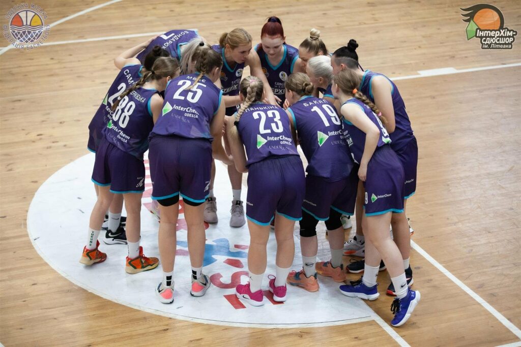 Жіноча ліга. Результати матчів 9 квітня 2 - basket.com.ua Жіноча ліга. Результати матчів 9 квітня 1 - basket.com.ua