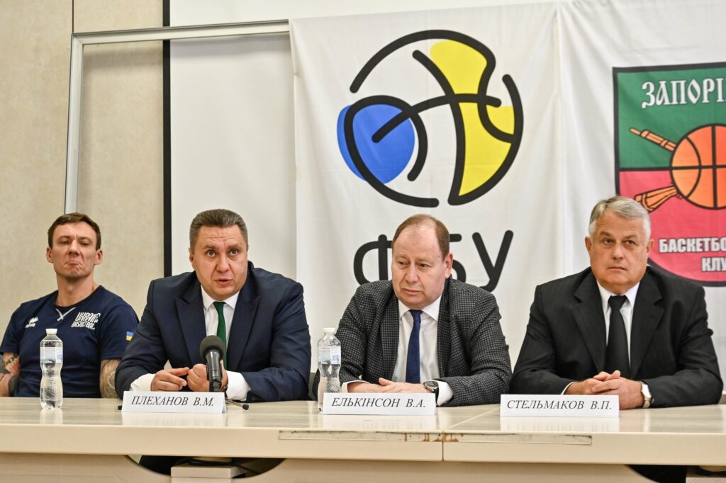 "Завдання - повернути команду до числа лідерів Суперліги": БК "Запоріжжя" провів передсезонну прес-конференцію 2 - basket.com.ua "Завдання - повернути команду до числа лідерів Суперліги": БК "Запоріжжя" провів передсезонну прес-конференцію 1 - basket.com.ua