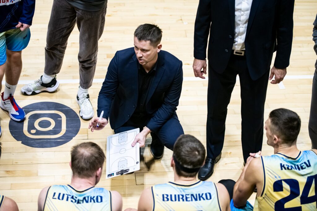 Дмитро Забірченко: "Здивовані рішенням "Будівельника". Нам обіцяли, що ситуація не дуже, але має бути контрольована" 2 - basket.com.ua Дмитро Забірченко: "Здивовані рішенням "Будівельника". Нам обіцяли, що ситуація не дуже, але має бути контрольована" 1 - basket.com.ua