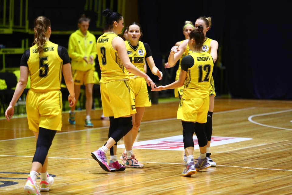 Жіноча Суперліга: результати матчів 16 грудня 2 - basket.com.ua Жіноча Суперліга: результати матчів 16 грудня 1 - basket.com.ua