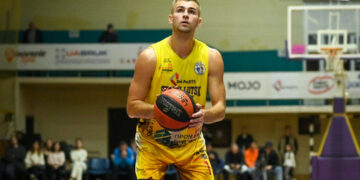 "Старий Луцьк" змінив головного тренера на кінцівку сезону 45