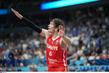 Капітан Туреччини розповів, що думає про колег по збірній після програного фіналу Євробаскета-2025 55