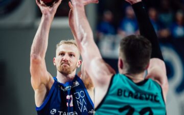 Близнюк та Зотов перемогли клуб Єврокубку у складі "Йонави" та вийшли у півфінал чемпіонату Литви 59